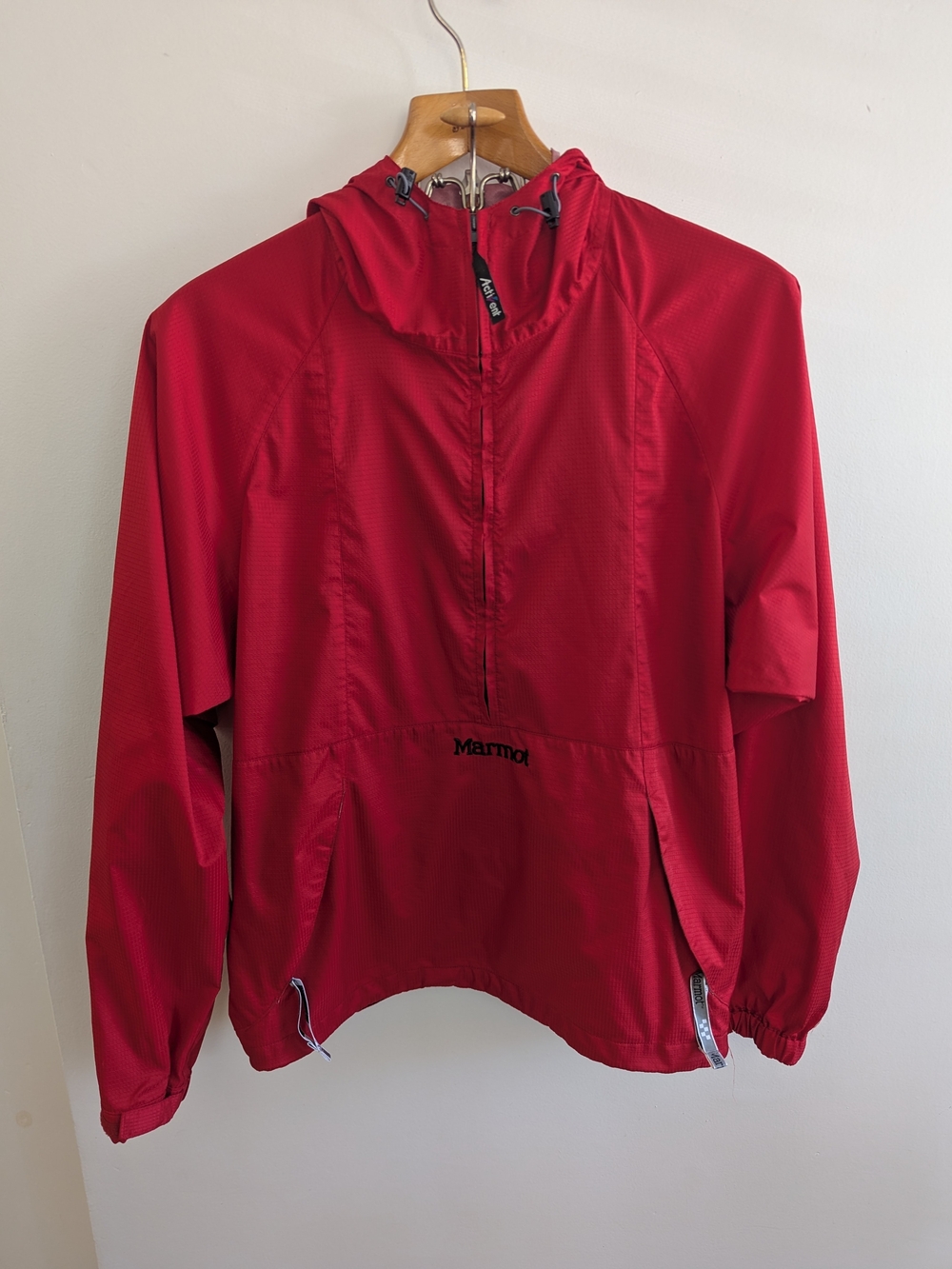 Marmot Activent Red Lightweight Half-Zip Pullover Jacket Size L - Cinch Hood